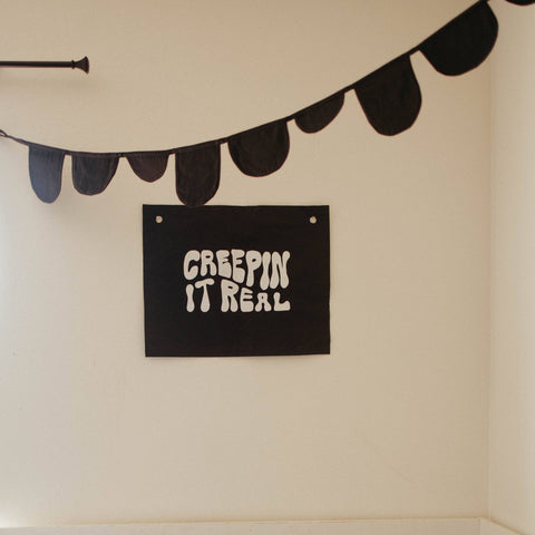 Scalloped Canvas Bunting - Black